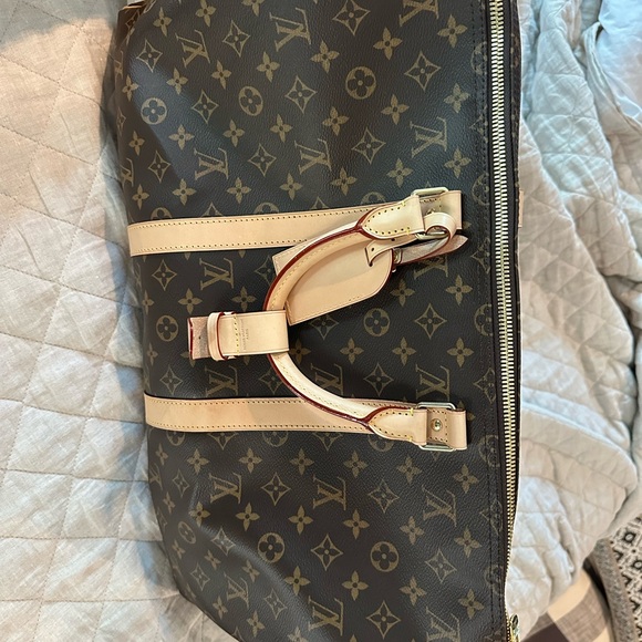 Louis Vitton Keepall Bandoulière, it has been to Poshmark and was authenticated - Picture 5 of 7